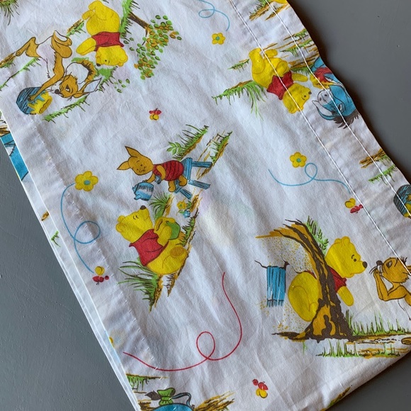 Winnie the Pooh Valance 80” by 11.5” Sears Vintage Curtain Curtain - Picture 5 of 8